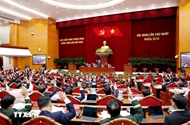 List of newly-elected members of 14th Politburo announced